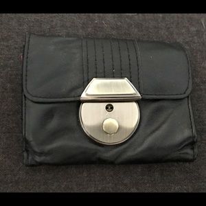 Kimchi Blue Locket Wallet